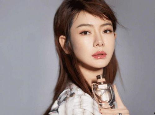 装酷女明星网红,装酷女明星网红的潮流传奇