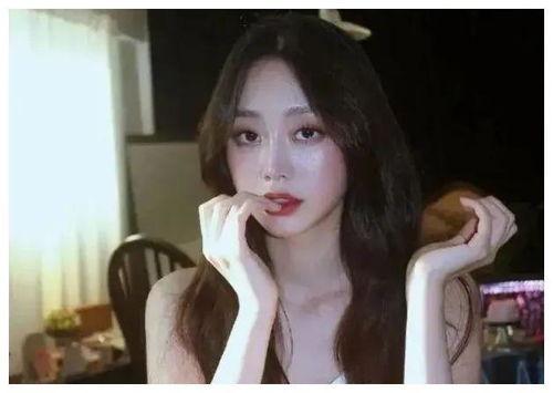 某音热门瓜月月,某音热门话题背后的故事