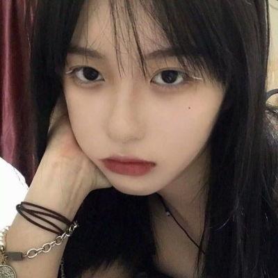 直播吃甜酸角讲娱乐圈瓜的女生,娱乐圈幕后故事大揭秘