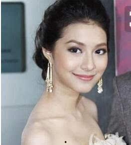 像泰国明星网红,泰国明星网红的时尚魅力与网络影响力揭秘