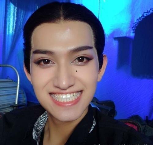 石门的明星网红,揭秘石门明星网红背后的故事