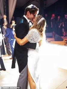 婚礼明星网红唱歌,网红明星共唱婚礼乐章